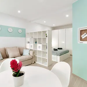 Appartement Hostini Como- Downtown, Côme