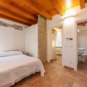 Apartment Via 5 Giornate 13 -, Como